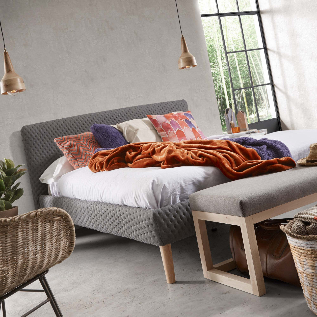 Bancheta gri deschis din textil 128 cm Loya Kave Home