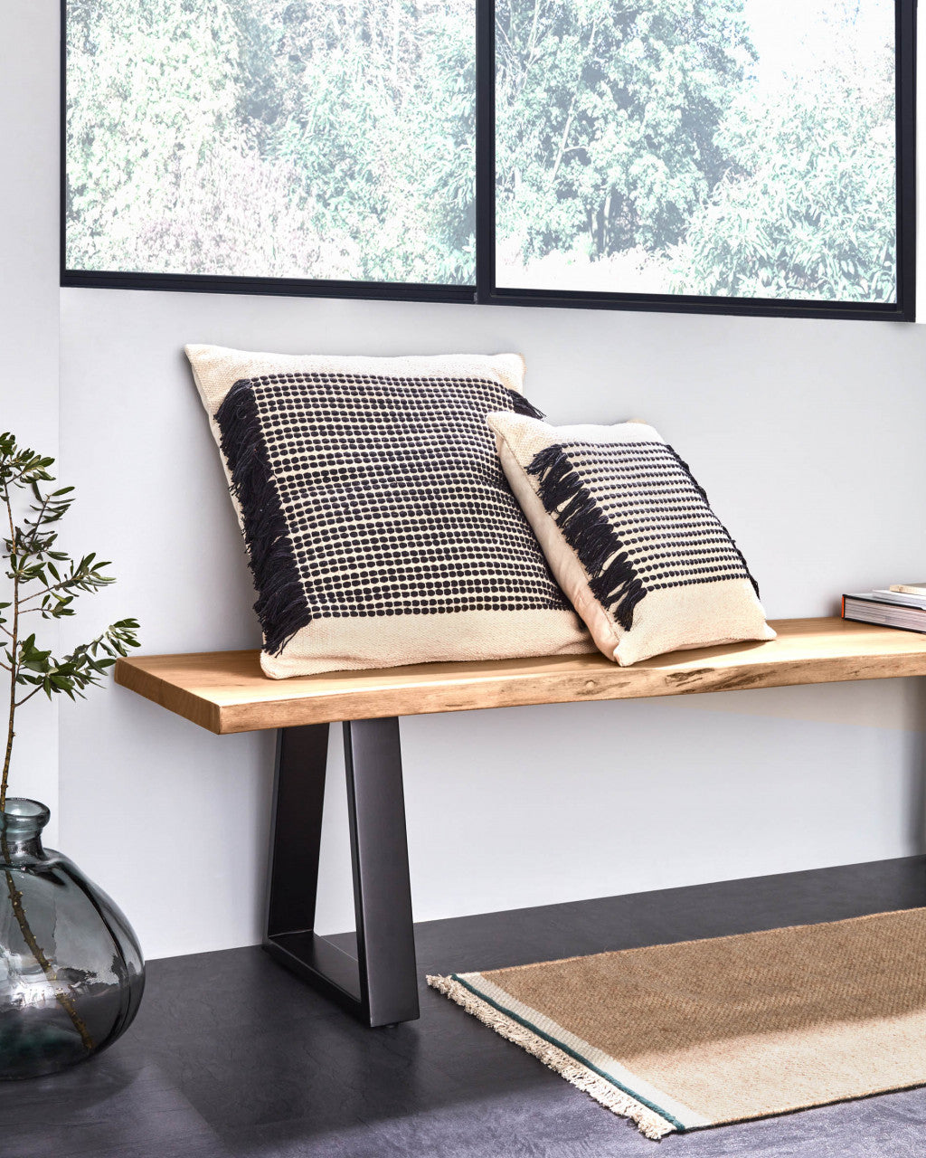 Bancheta maro/neagra din lemn 160 cm Alaia Kave Home
