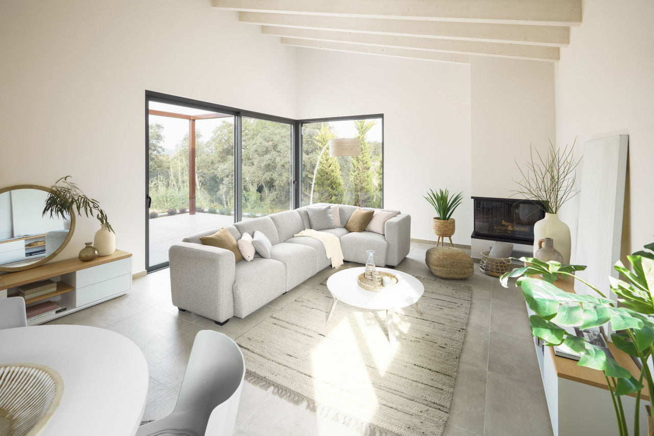 Comoda TV maro/alba din lemn 200 cm Abilen Kave Home