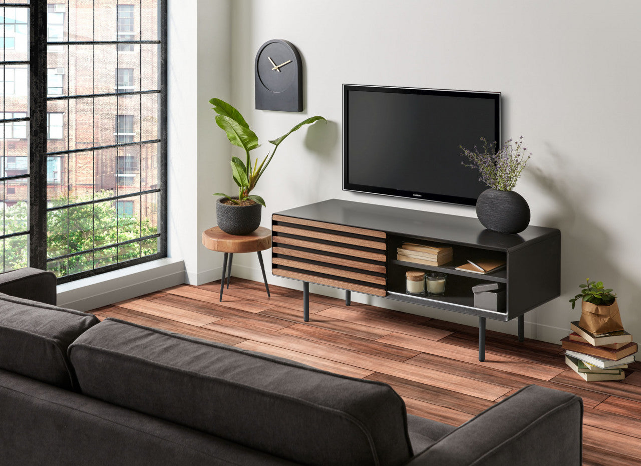 Comoda TV neagra din metal 120 cm Kesia Kave Home