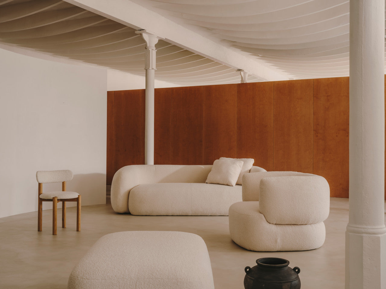 Fotoliu alb din textil Magira Shearling Kave Home