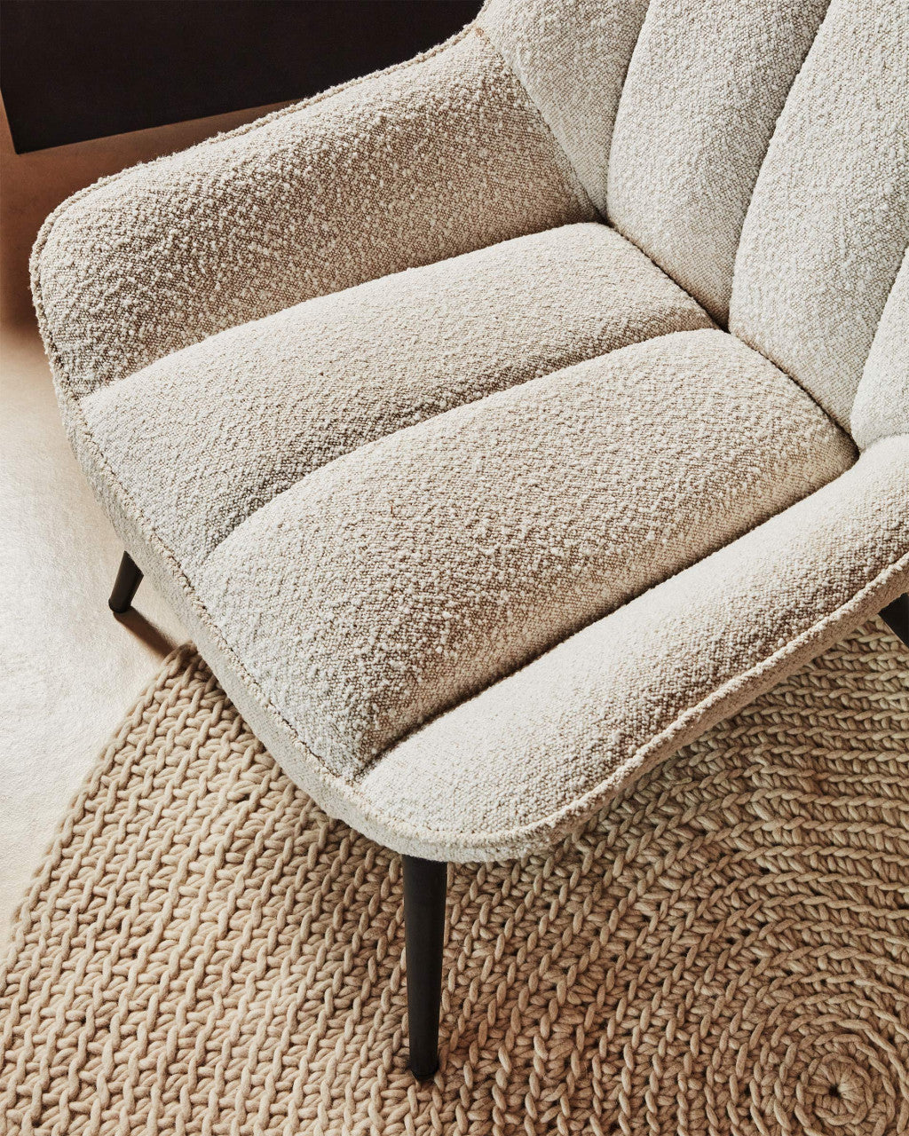 Fotoliu alb din textil Marlina Kave Home