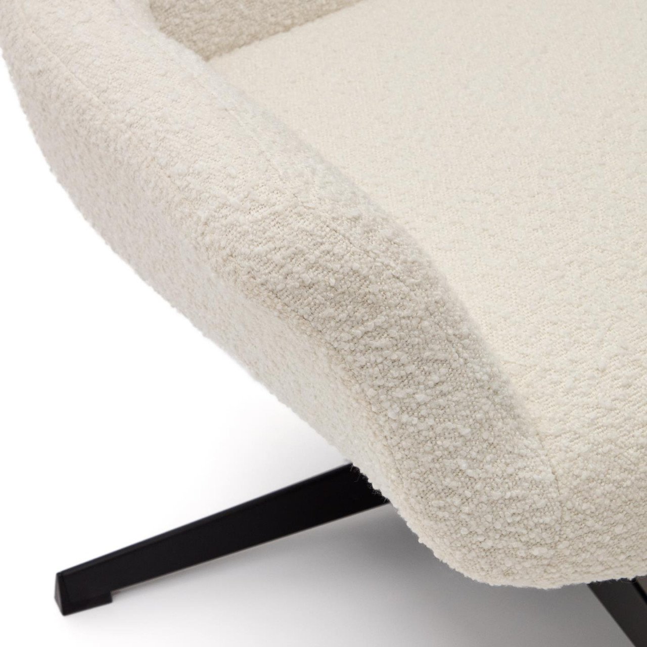 Fotoliu alb din textil Zalina Kave Home