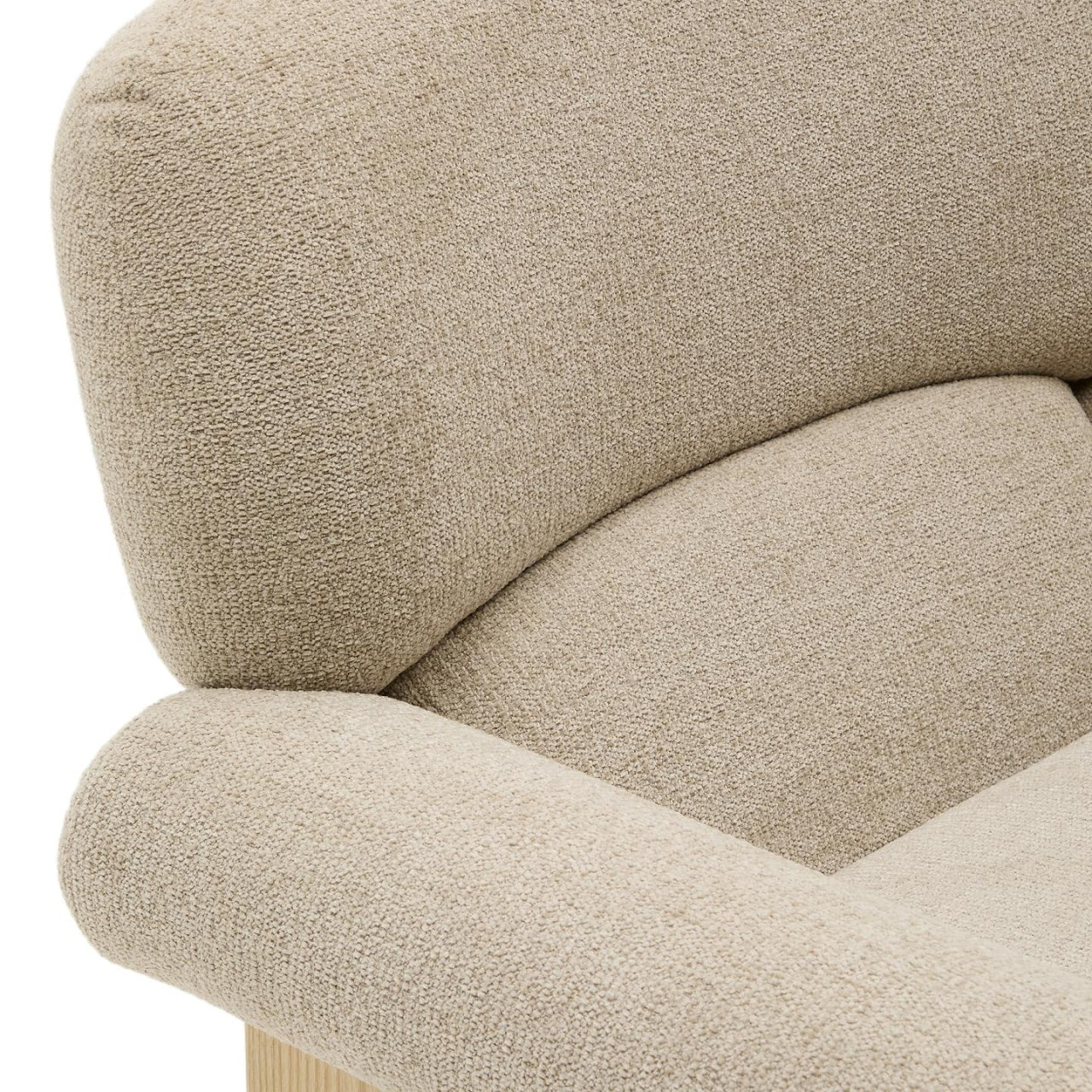 Fotoliu bej din textil Cabana Kave Home