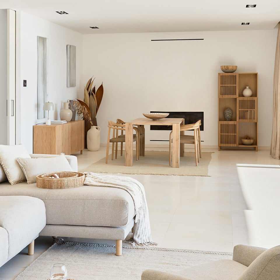 Fotoliu bej din textil Candela Kave Home