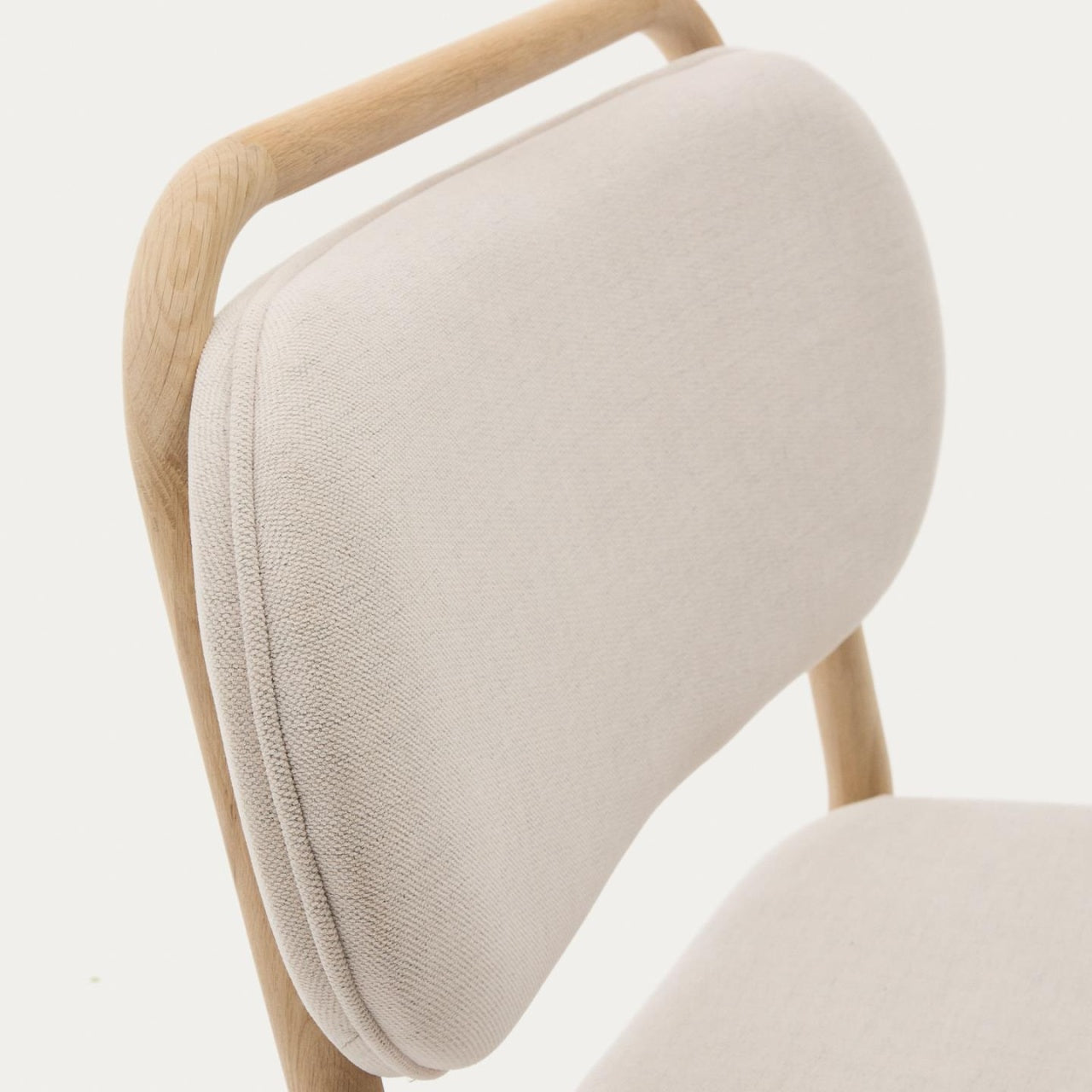 Fotoliu bej din textil Helda Kave Home