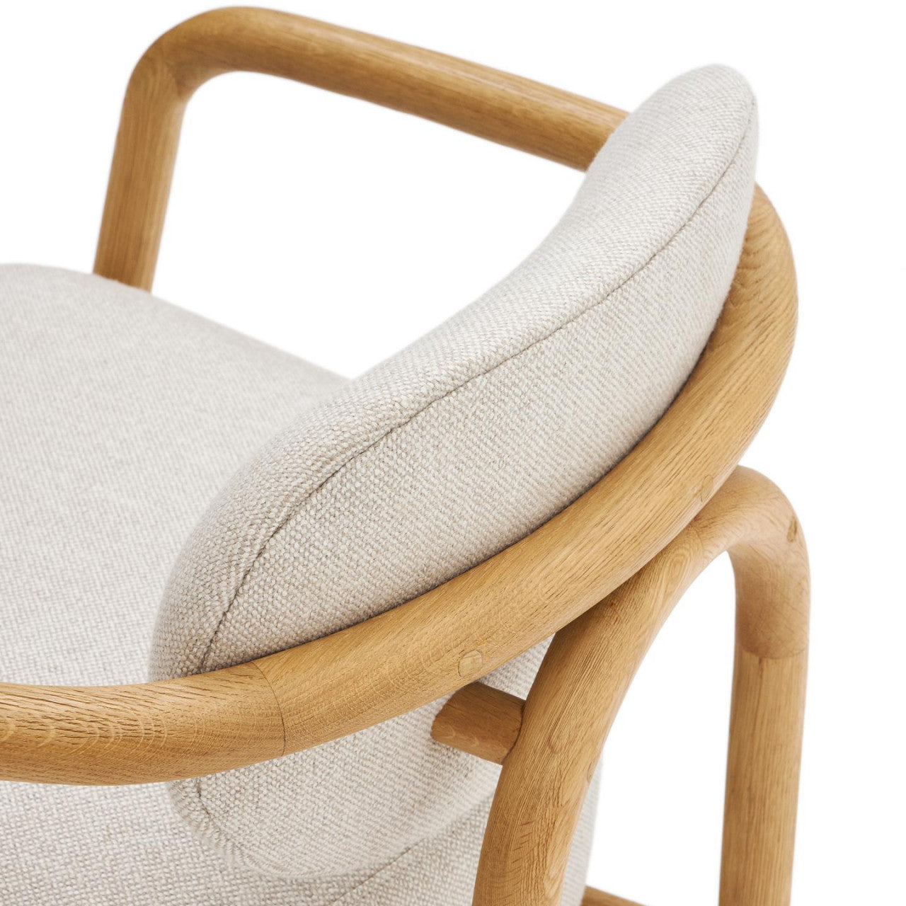 Fotoliu bej/maro din textil Melqui Kave Home
