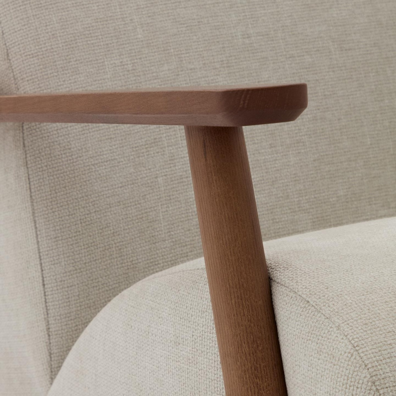 Fotoliu bej perla/maro din textil Meghan Chenille Kave Home