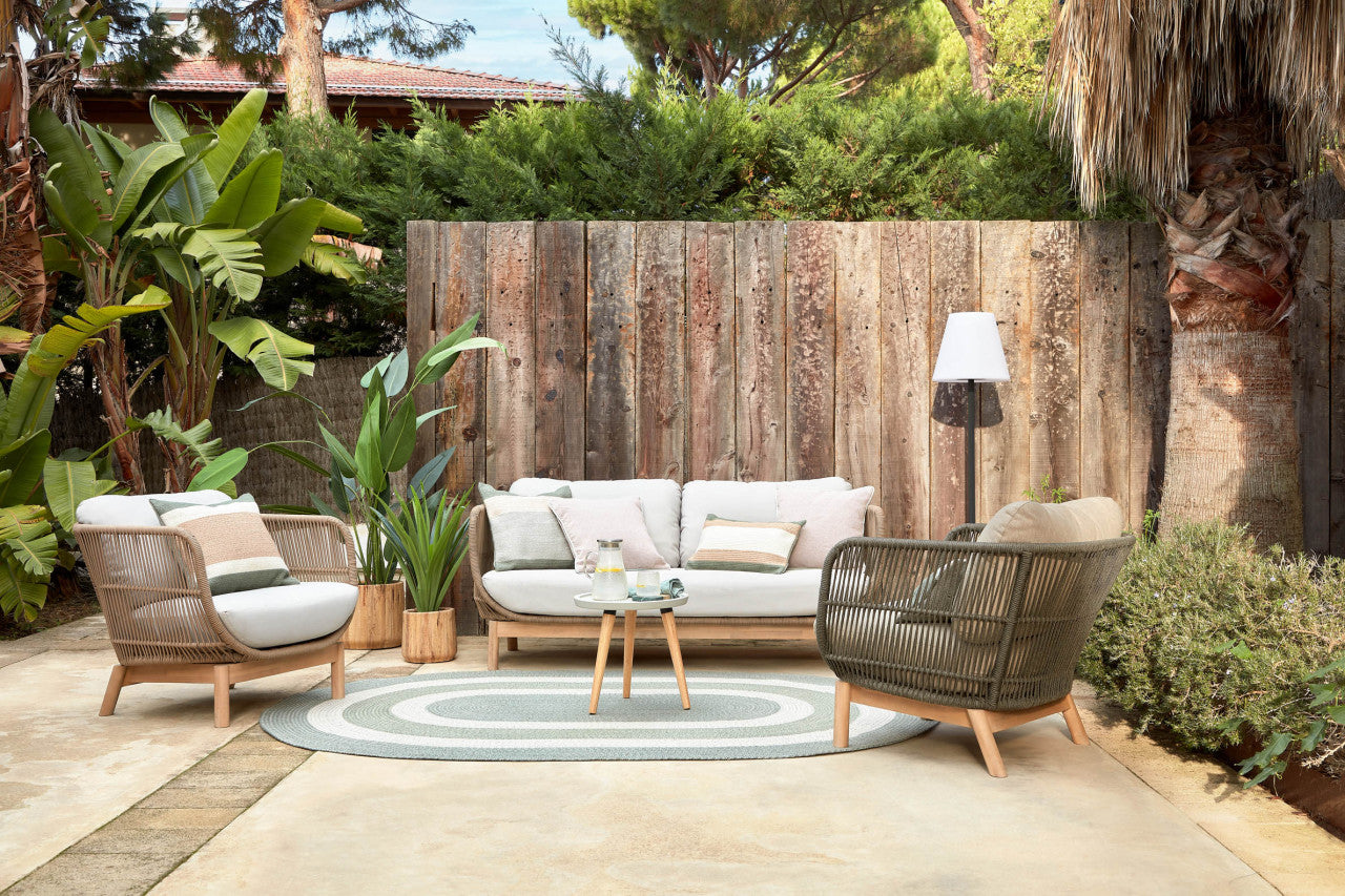 Fotoliu exterior bej din lemn Catalina Kave Home