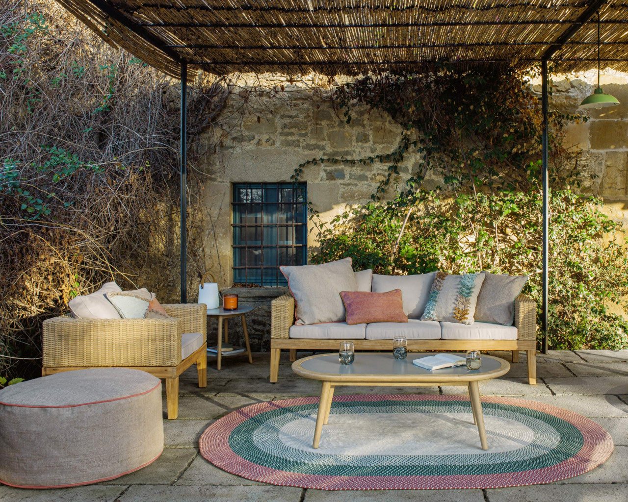 Fotoliu exterior maro din textil Giana Kave Home