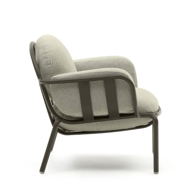 Fotoliu exterior verde/crem din metal Joncols Kave Home