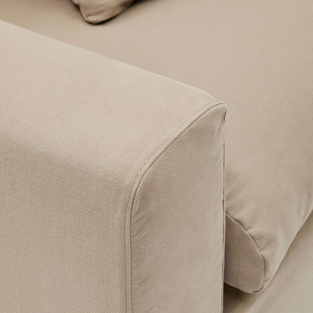 Fotoliu grej din textil Nora Extra Kave Home