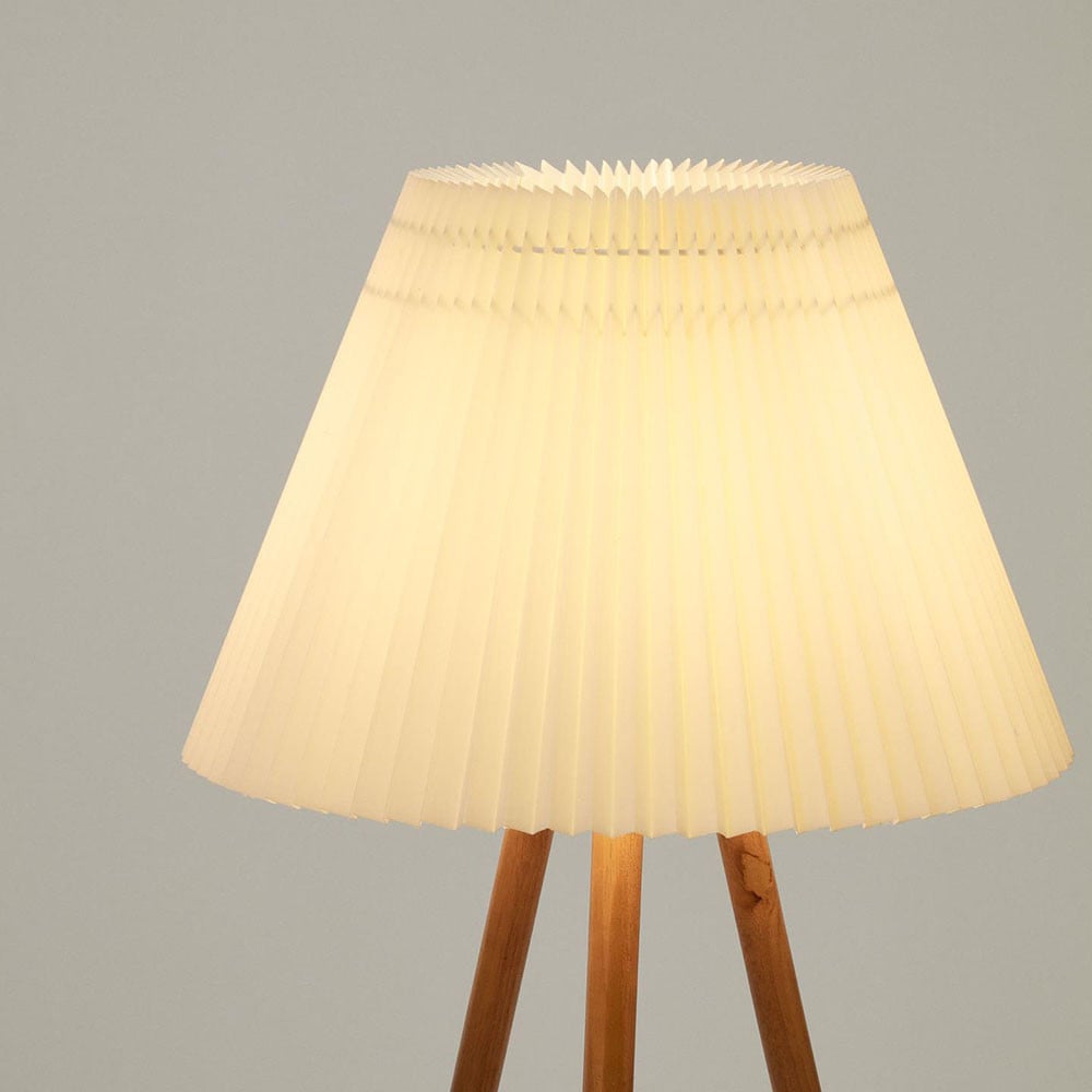 Lampadar bej din bumbac 149 cm Benicarlo Kave Home