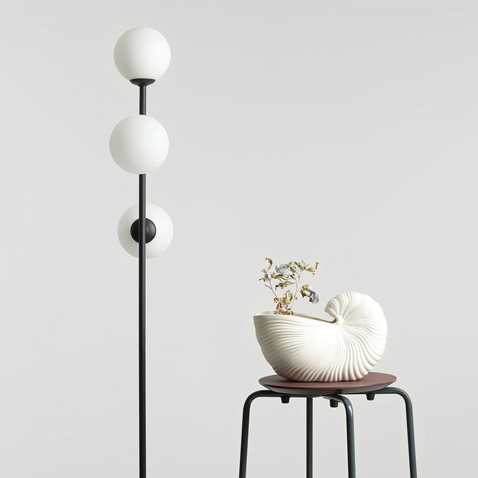Lampadar negru/alb din sticla cu 3 becuri 168 cm Libra Aldex
