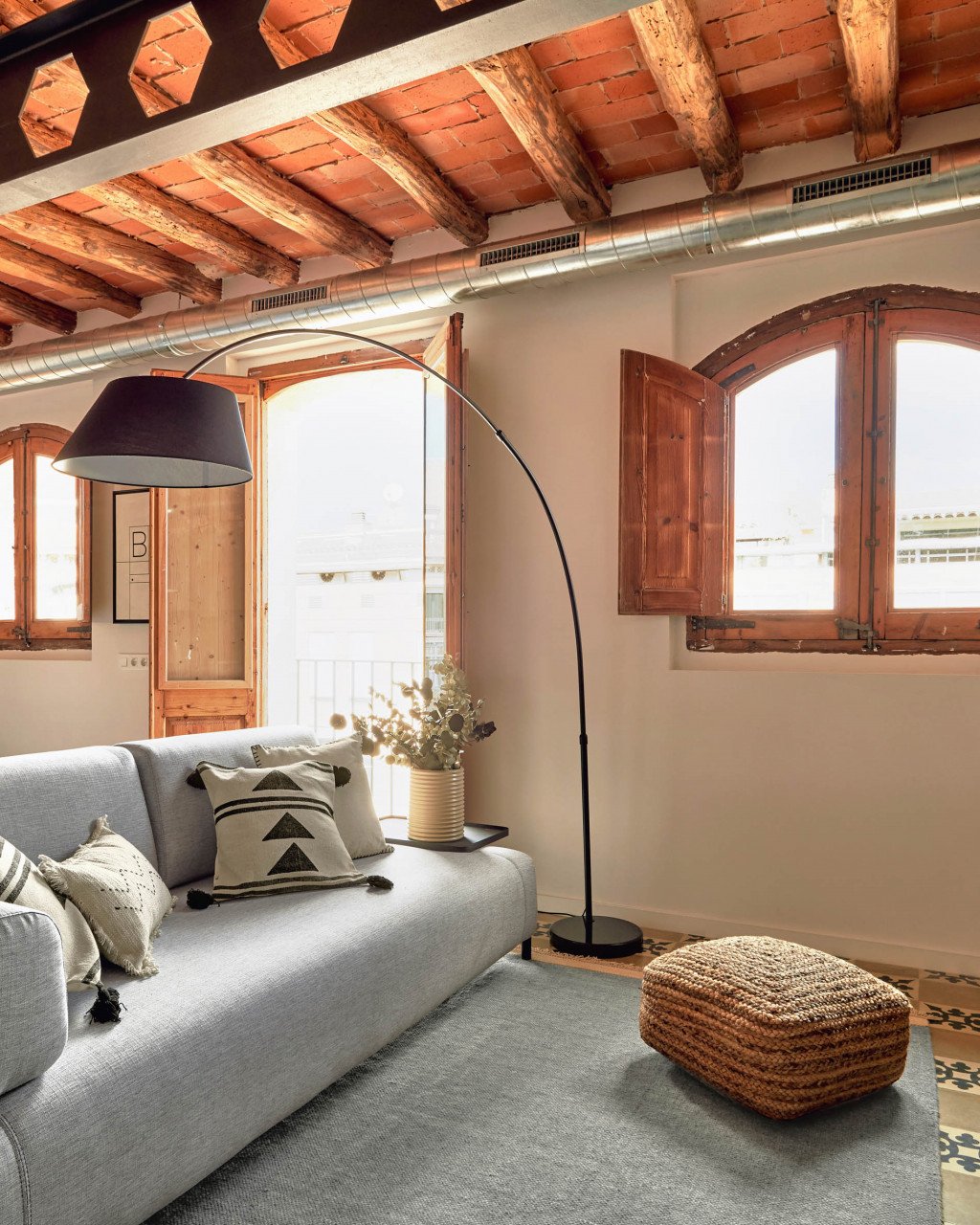 Lampadar negru din marmura 220 cm May Kave Home