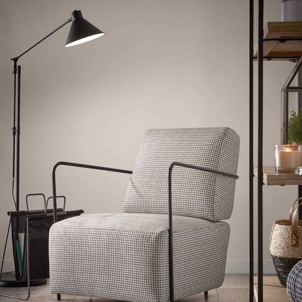 Lampadar negru din metal 220 cm Dione Kave Home