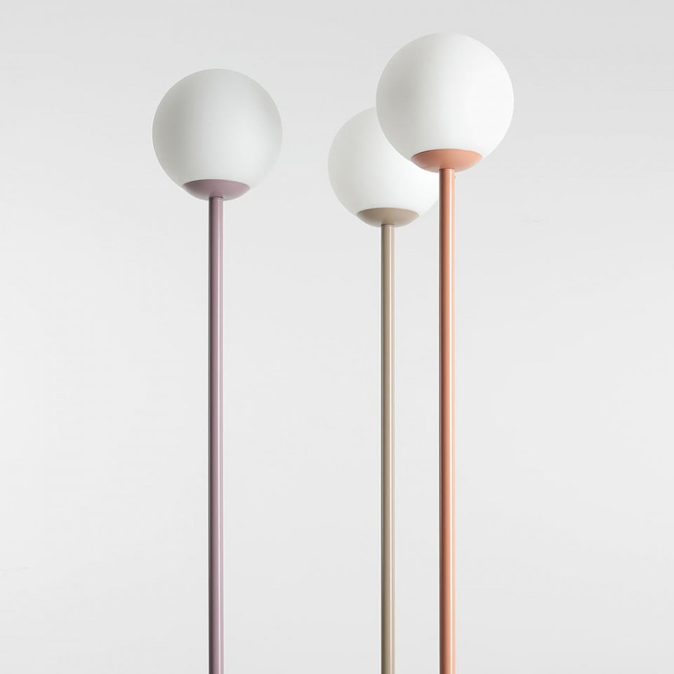 Lampadar rosu corai din metal 162 cm Pinne Aldex