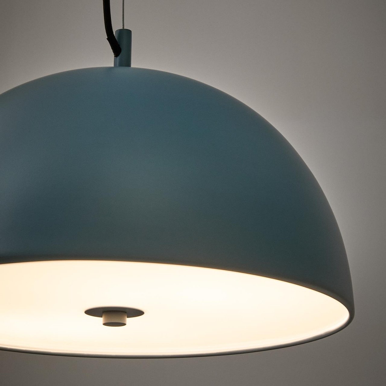 Lustra albastra din metal Catlar Kave Home