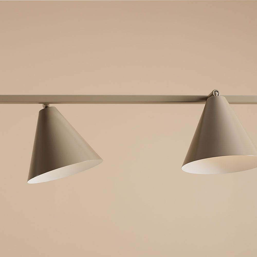 Lustra bej din metal cu 4 becuri Form Aldex