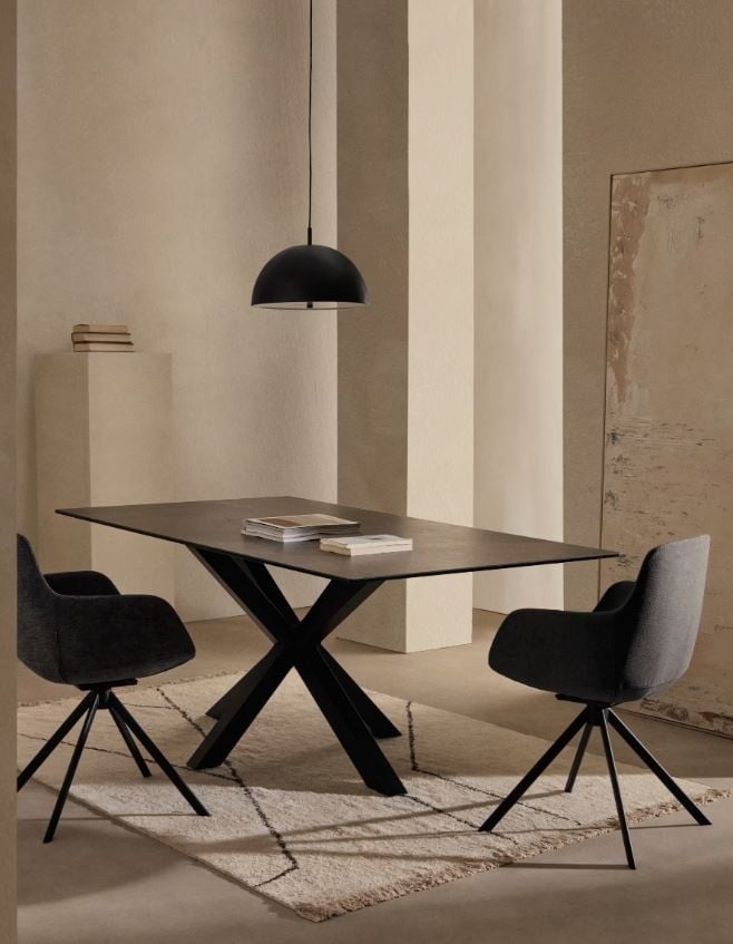 Lustra neagra din metal Catlar Kave Home
