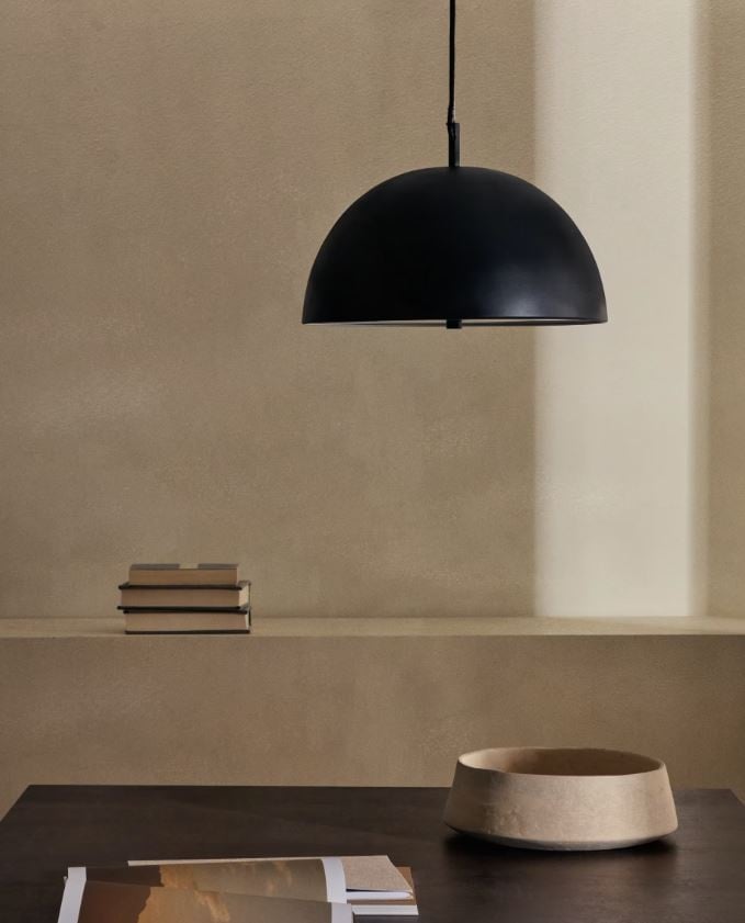 Lustra neagra din metal Catlar Kave Home