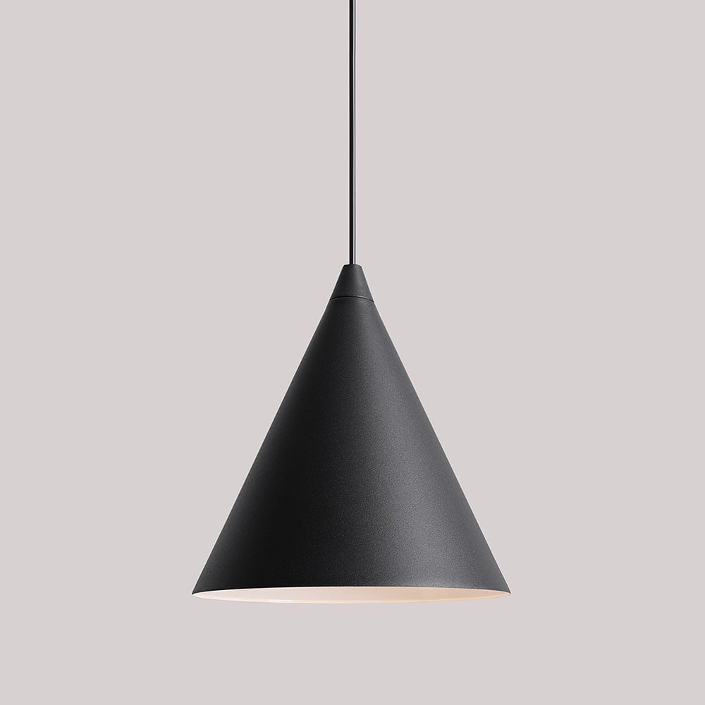 Lustra neagra din metal Form Aldex