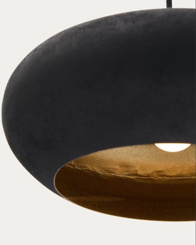 Lustra neagra din metal Inda Kave Home