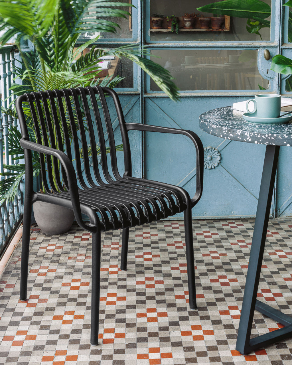 Masa bistro neagra din ciment 70 cm Tella Kave Home