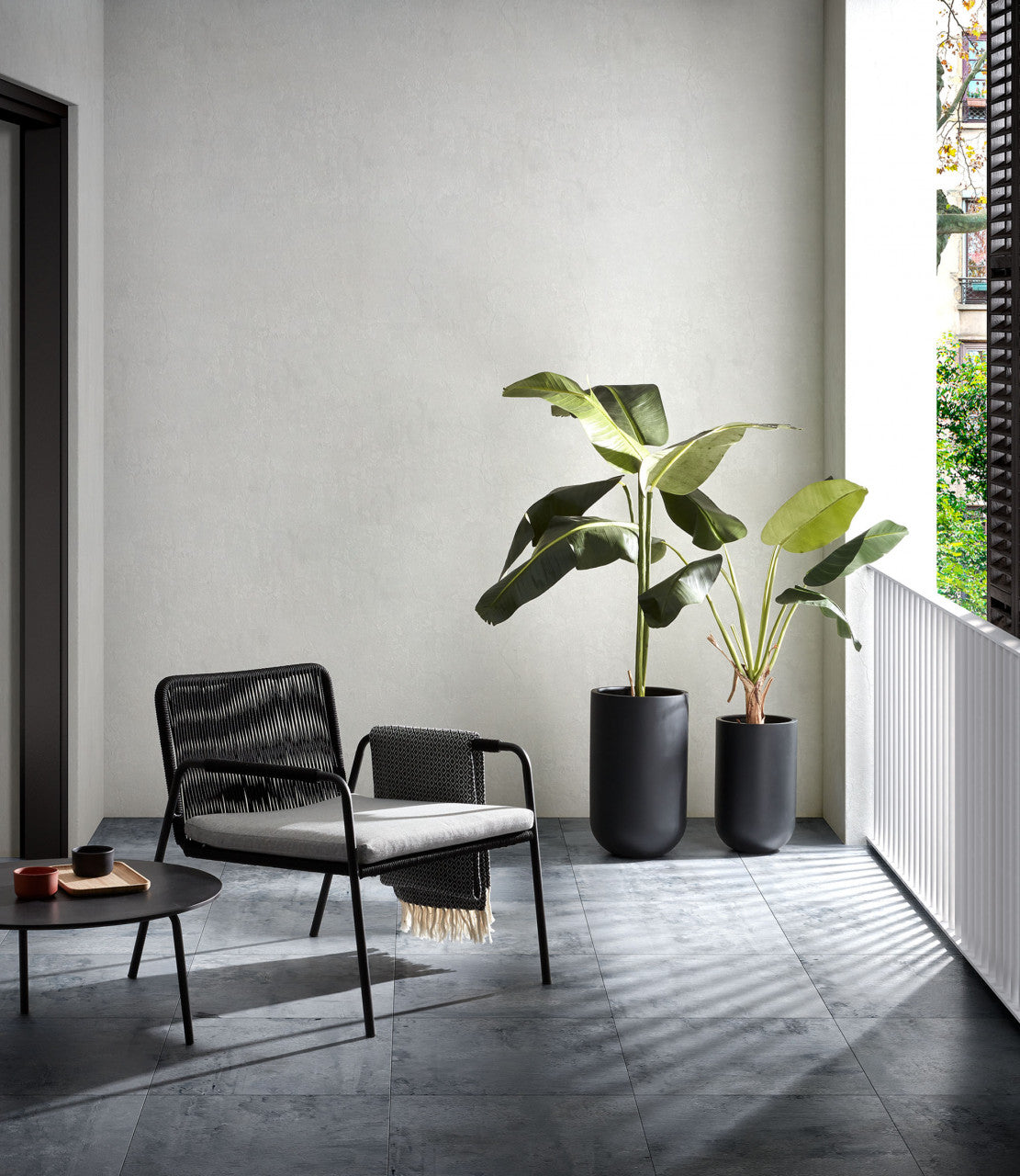 Masa de cafea neagra din metal 70 cm Mathis Kave Home