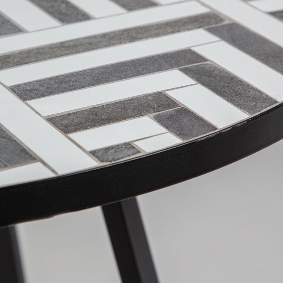 Masa dining exterior alba/maro din ceramica si metal 90 cm Tella Kave Home