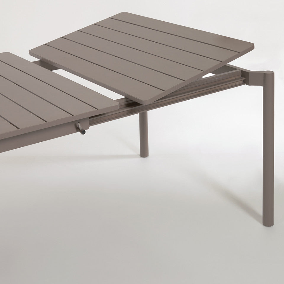 Masa dining exterior extensibila maro din metal 100x180(240) cm Zaltana Kave Home