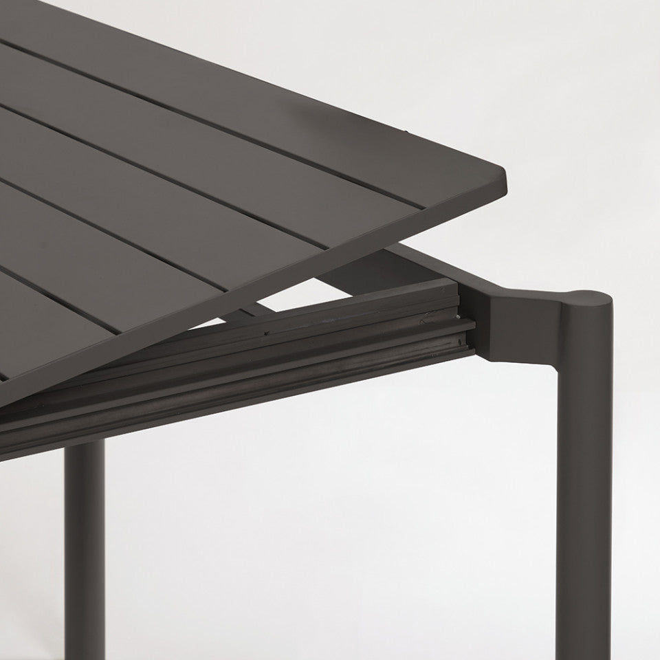 Masa dining exterior extensibila neagra din metal 100x180(240) cm Zaltana Kave Home