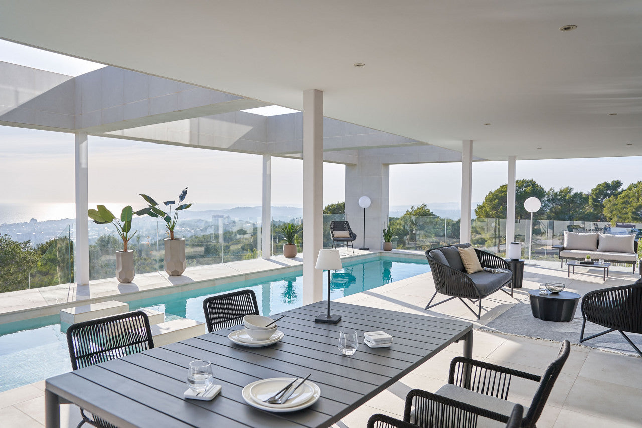 Masa dining exterior extensibila neagra din metal 90x140(200) cm Zaltana Kave Home
