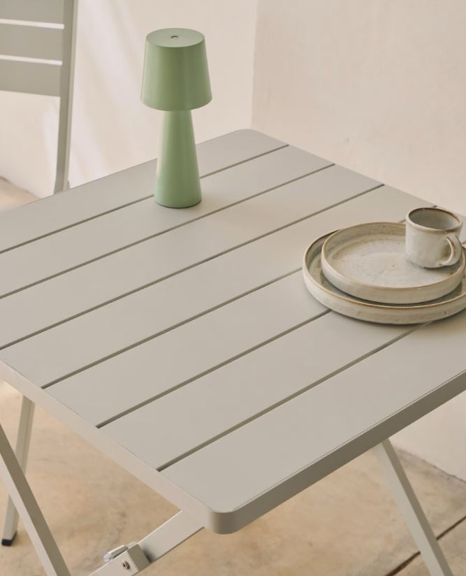 Masa dining exterior pliabila alba din metal 70x70 cm Torreta Kave Home