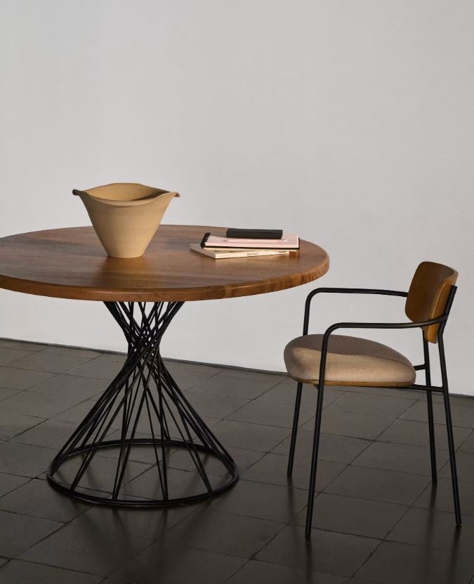 Masa dining maro/neagra din lemn 120 cm Niut Kave Home