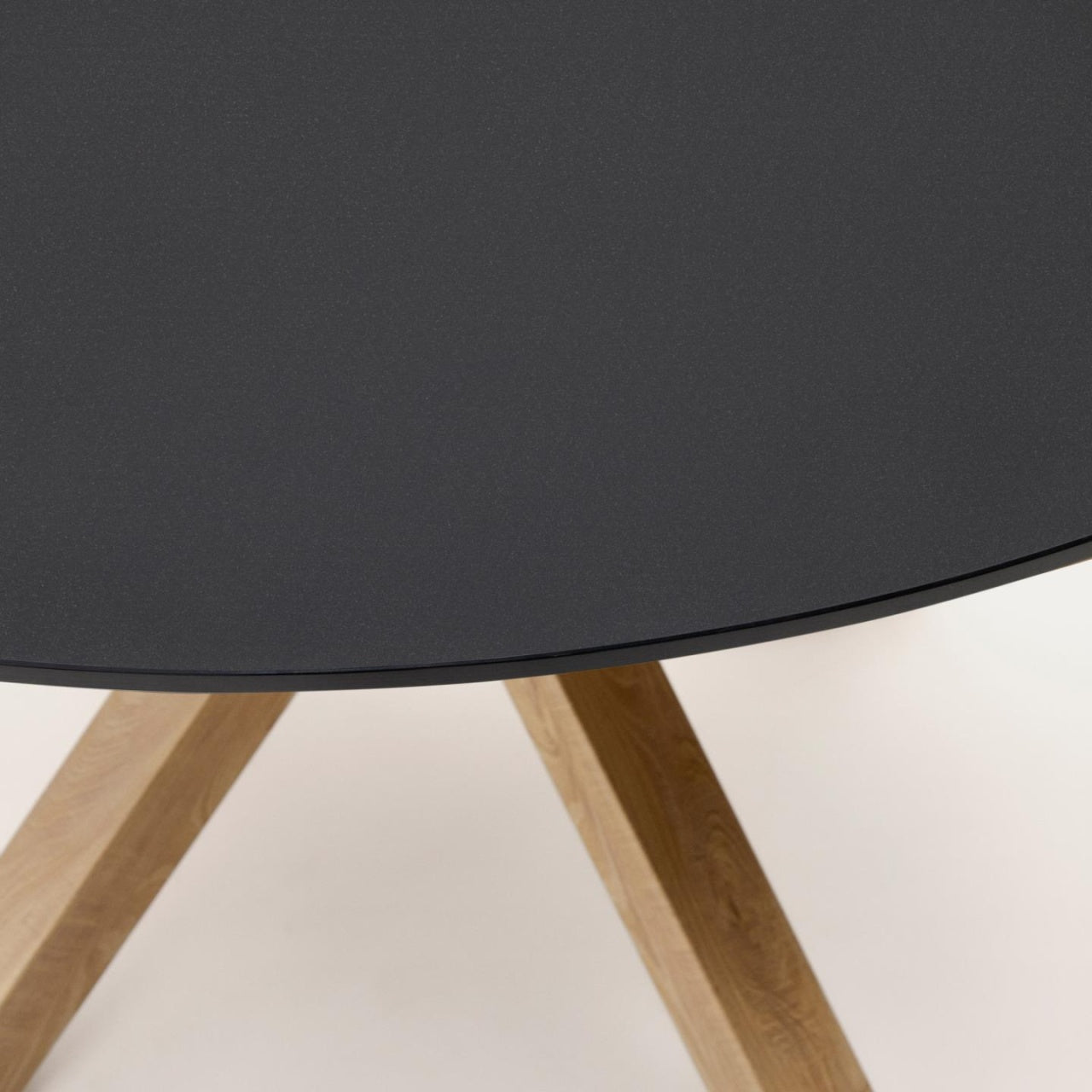 Masa dining maro/neagra din metal 150 cm Argo Kave Home