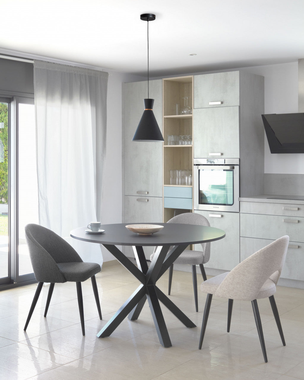 Masa dining neagra din metal 119 cm Argo Kave Home
