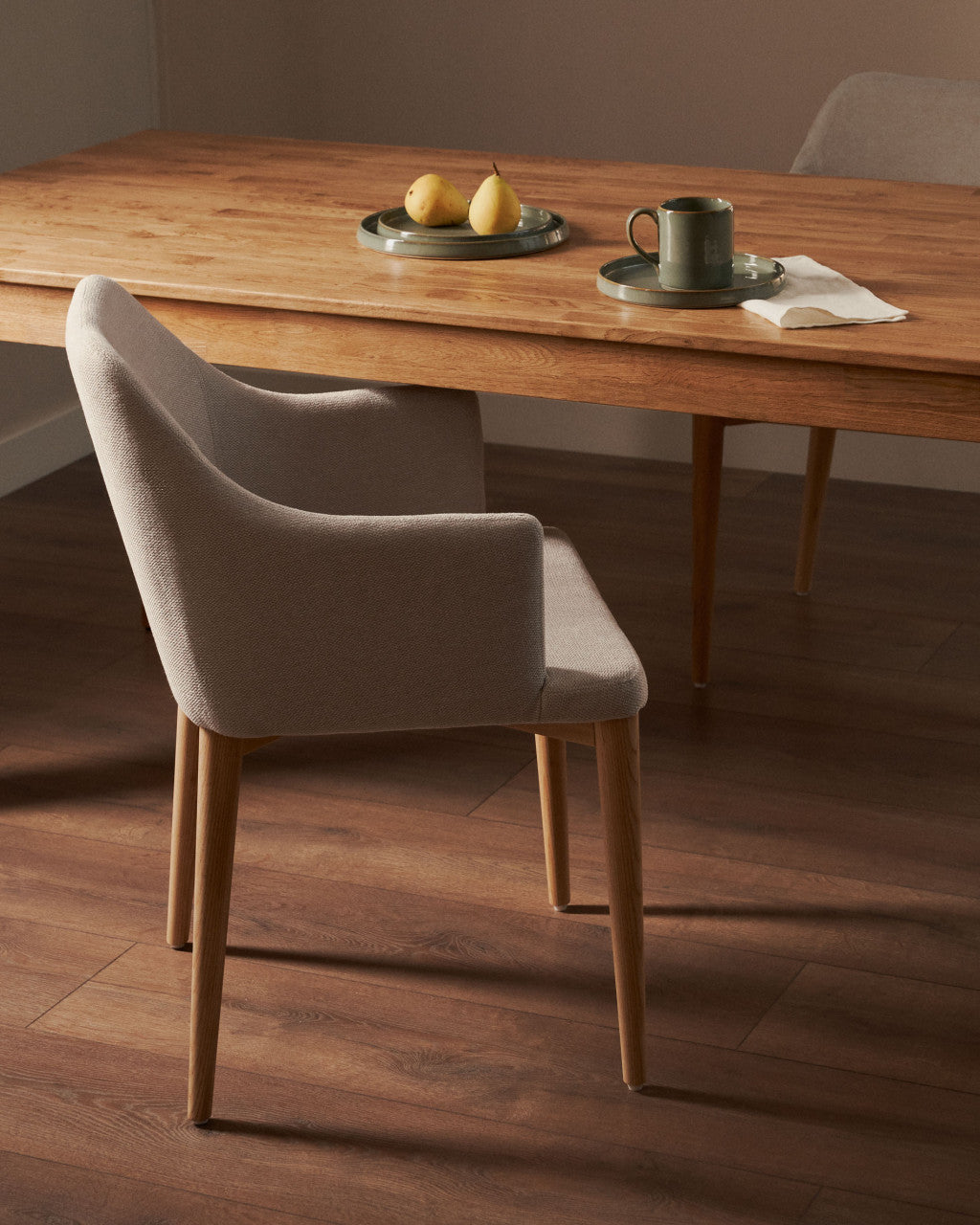 Masa extensibila maro din lemn 90x140(220) cm Isbel Kave Home