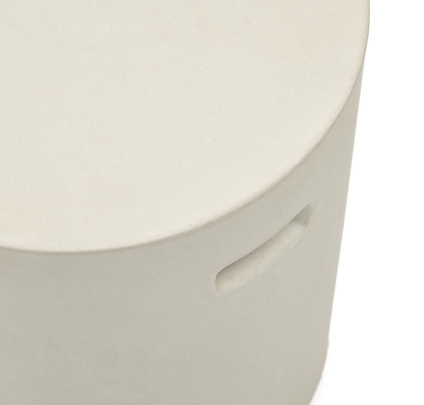 Masa laterala exterior alba din ciment 37 cm Aiguablava Kave Home