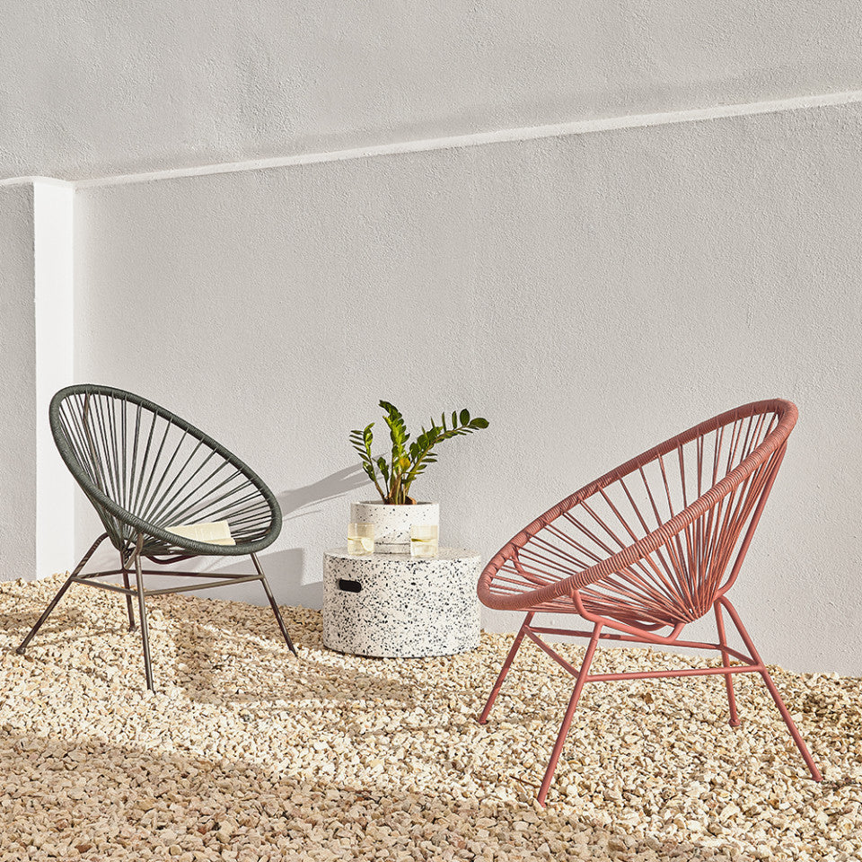 Masa laterala exterior alba din ciment 52 cm Jenell Kave Home