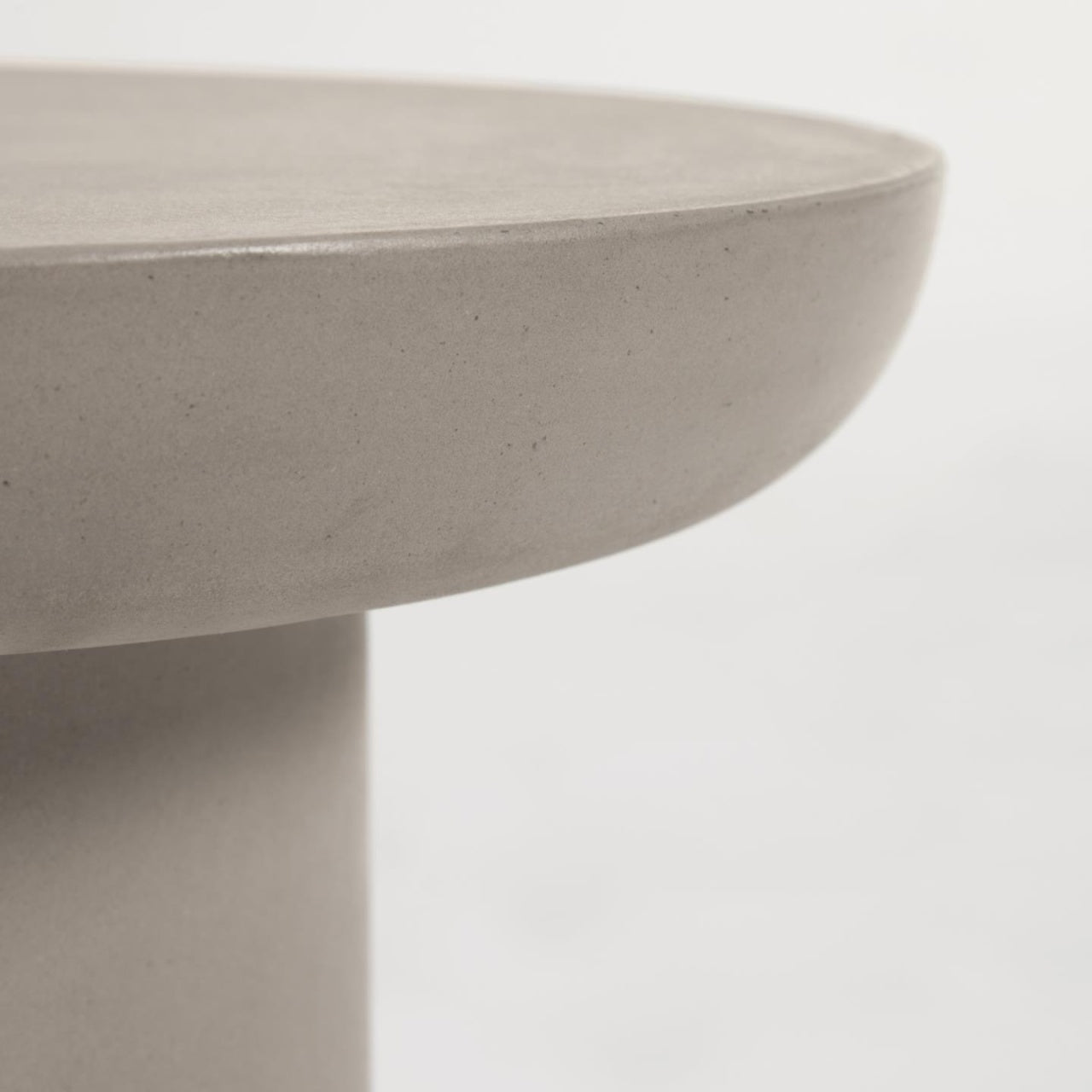 Masa laterala exterior gri din ciment 50 cm Taimi Kave Home