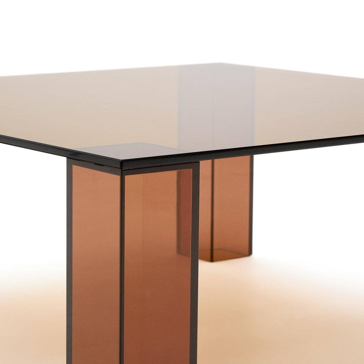 Masa laterala maro din sticla 85x85 cm Adularia Kave Home