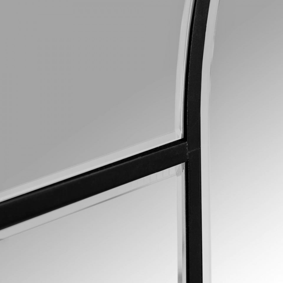 Oglinda ovala neagra din metal 88x165 cm Nediva Kave Home