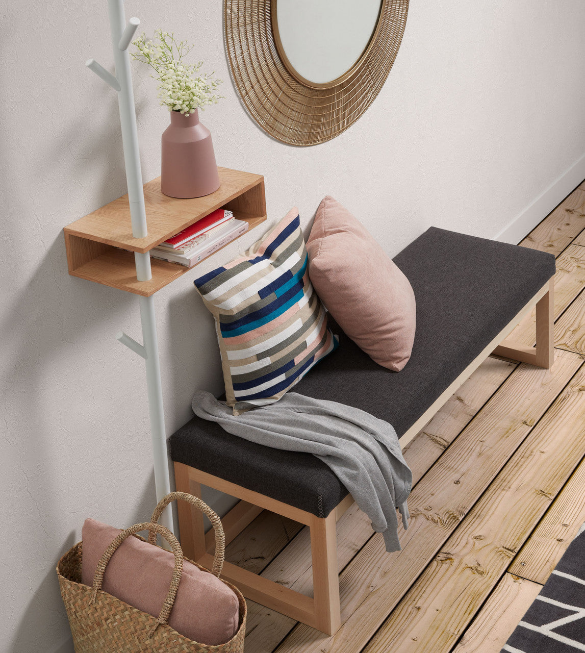Oglinda rotunda din metal 80 cm Place Kave Home