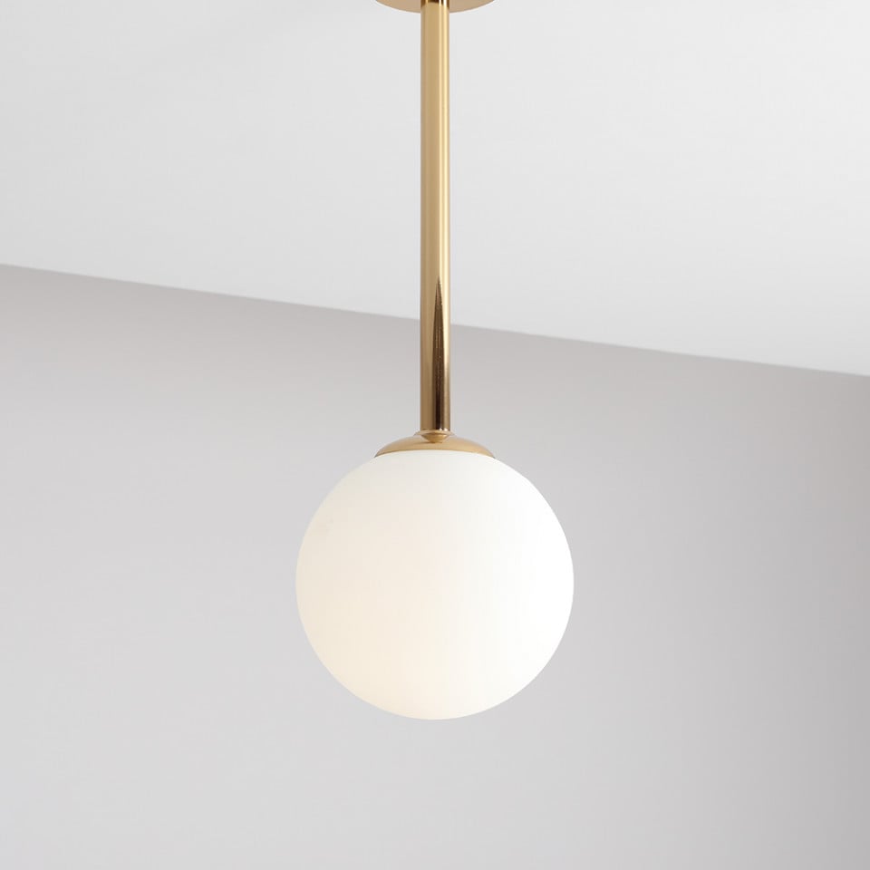 Plafoniera aurie/alba din sticla Pinne S Aldex