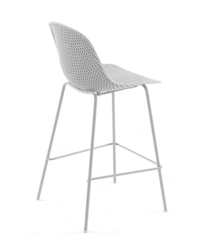 Scaun bar alb din metal Quinby Kave Home