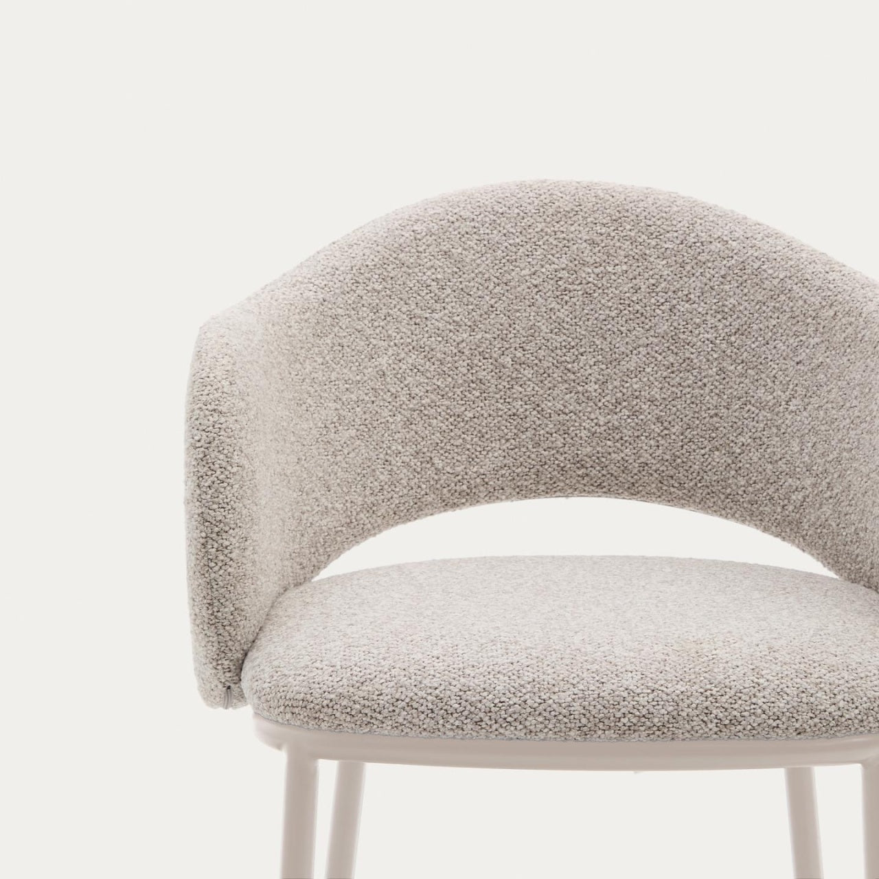 Scaun bar bej din textil Maina Chenille Kave Home