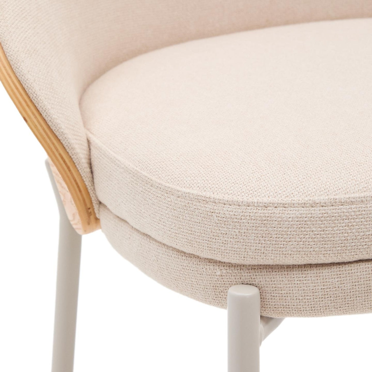 Scaun bar crem din textil Eamy Tall Chenille Kave Home