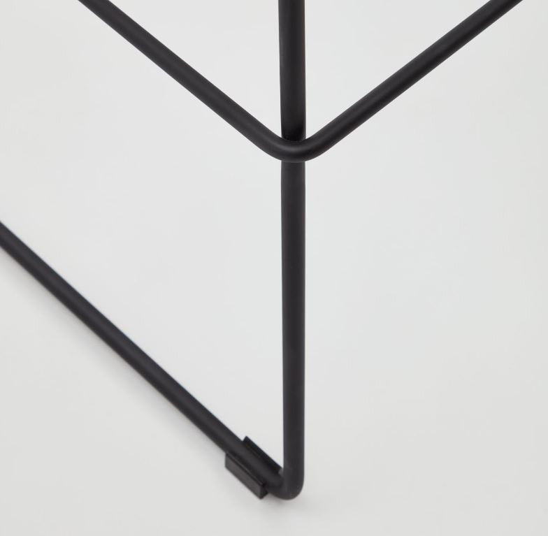 Scaun bar maro/negru din textil Zahara Low Kave Home