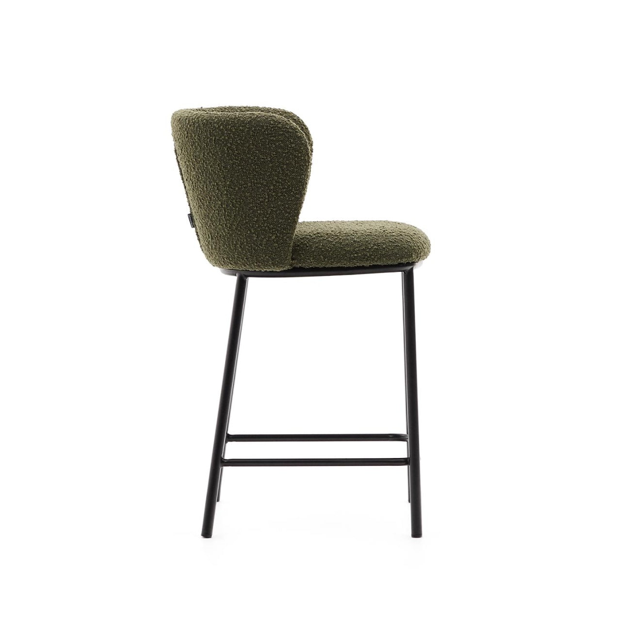 Scaun bar verde din textil Ciselia Low Boucle Kave Home